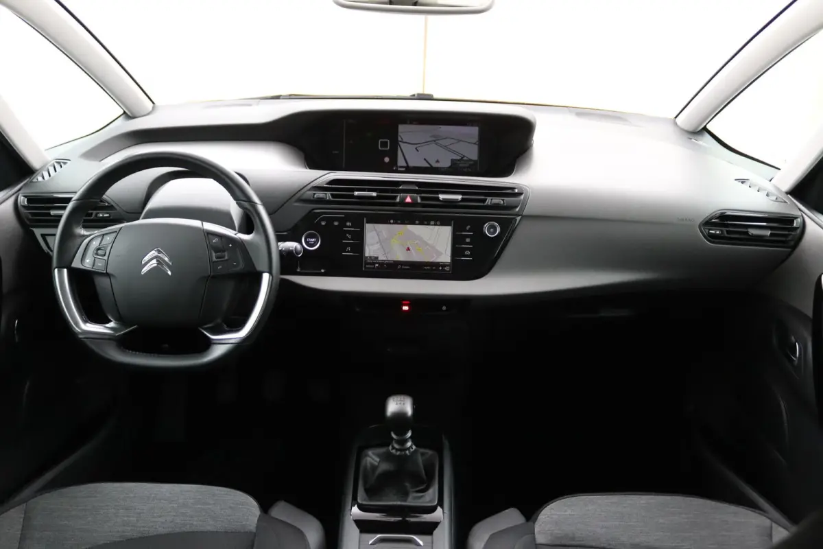 1.2*130PK*NAVI*CRUISE*ECC*CARPLAY*7PERS*