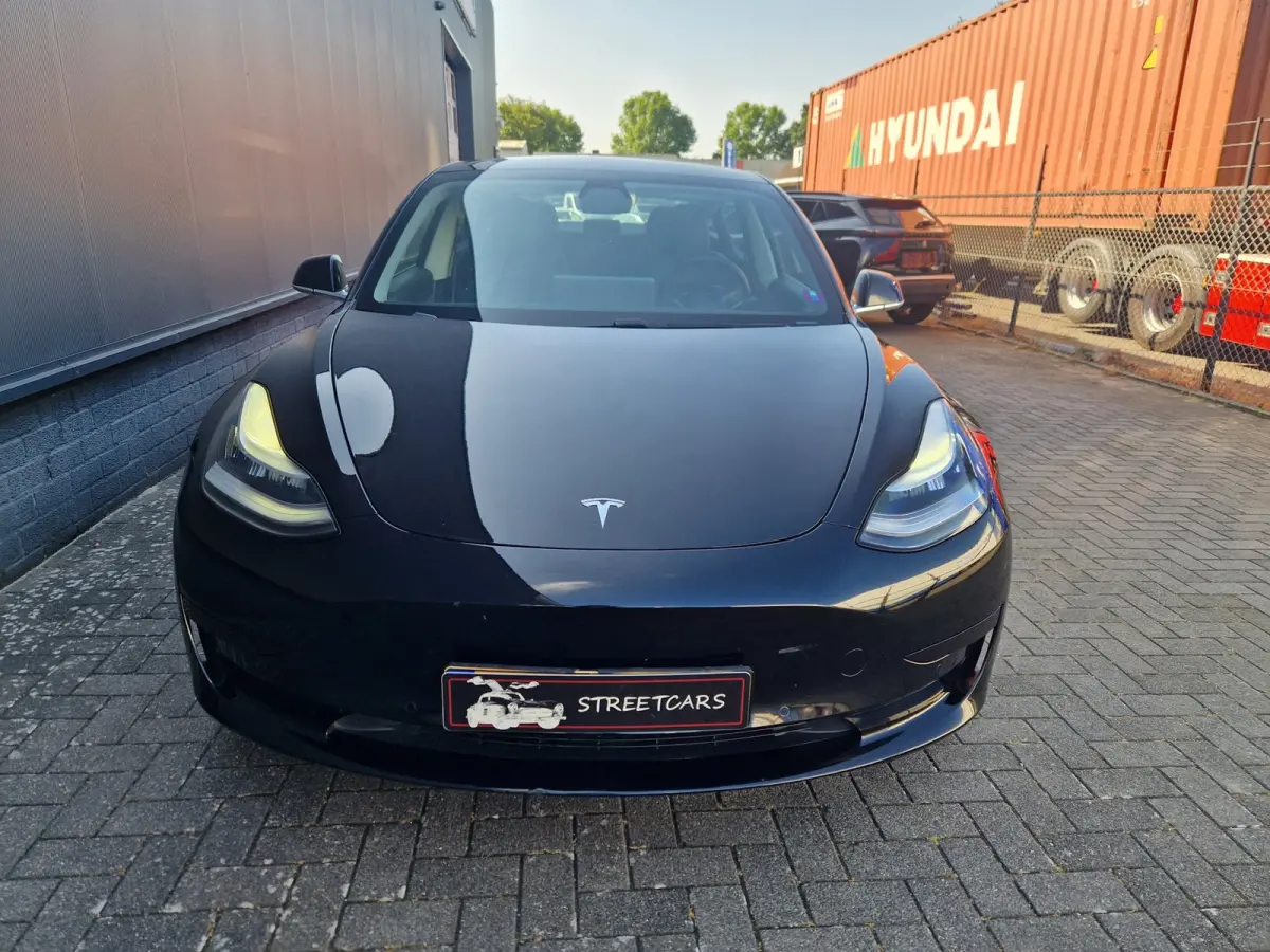 Standard RWD Plus 60 kWh /1e eig. /Incl BTW