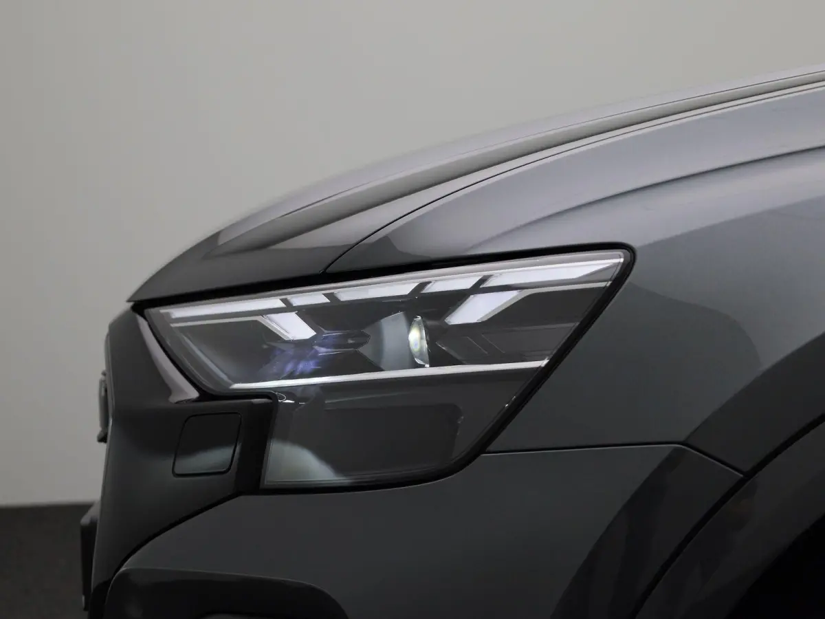 60 TFSI e quattro Pro Line S Competition 490 PK | Adaptive cruise control | Glazen panoramadak | Dodehoekdetectie | Luchtvering | Vierwielbesturing | Head-up display | Stoelventilatie voorin