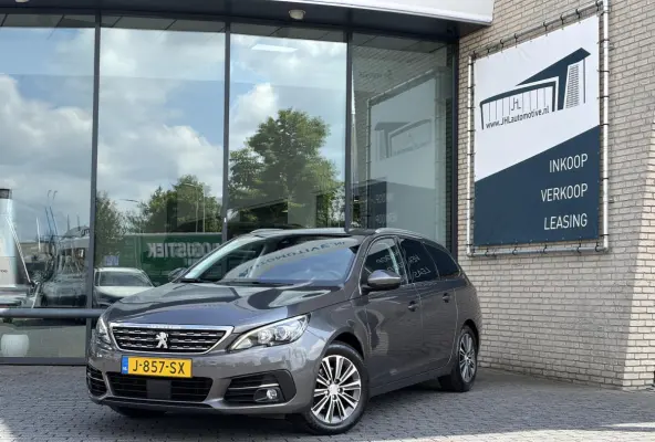 1.2 Premium*NAVI*ACC*HAAK*CAM*ECC*KEYLESS*CARPLAY*