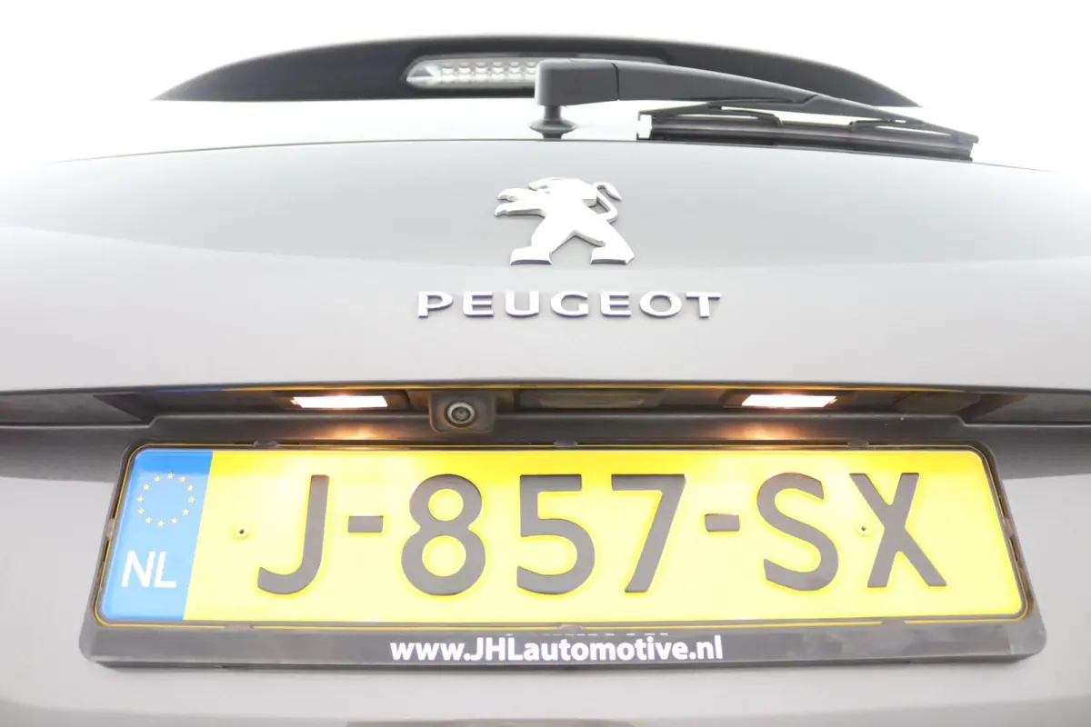 1.2 Premium*NAVI*ACC*HAAK*CAM*ECC*KEYLESS*CARPLAY*