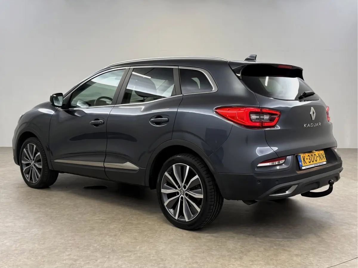 1.3 TCe Intens | Virtual | Camera | Carplay | Cruise | Trekhaak | Parkeersens.