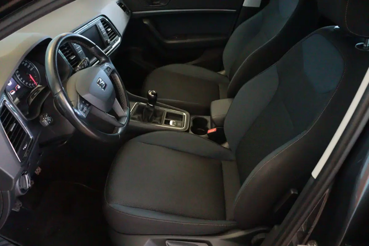 1.0 EcoTSI Style Business Intense | NAVI | CLIMA | CAMERA + PDC | CRUISE | TREKHAAK |