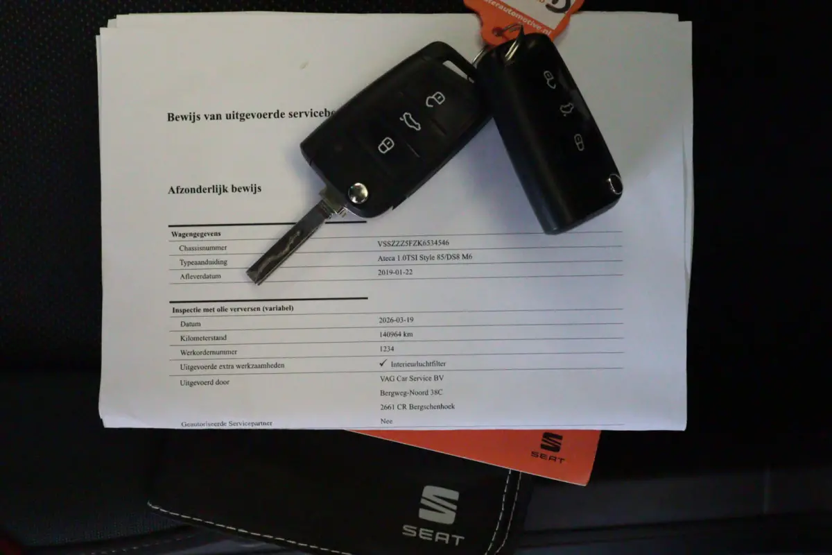 1.0 EcoTSI Style Business Intense | NAVI | CLIMA | CAMERA + PDC | CRUISE | TREKHAAK |