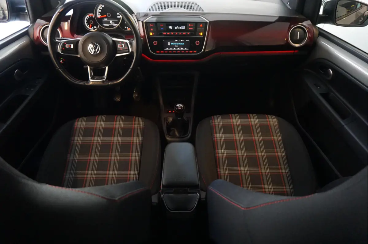 Up! 1.0 TSI GTI | Pano-dak | ca € 3.000,- upgrades | Sfeerverlichting | High Performance Audio |