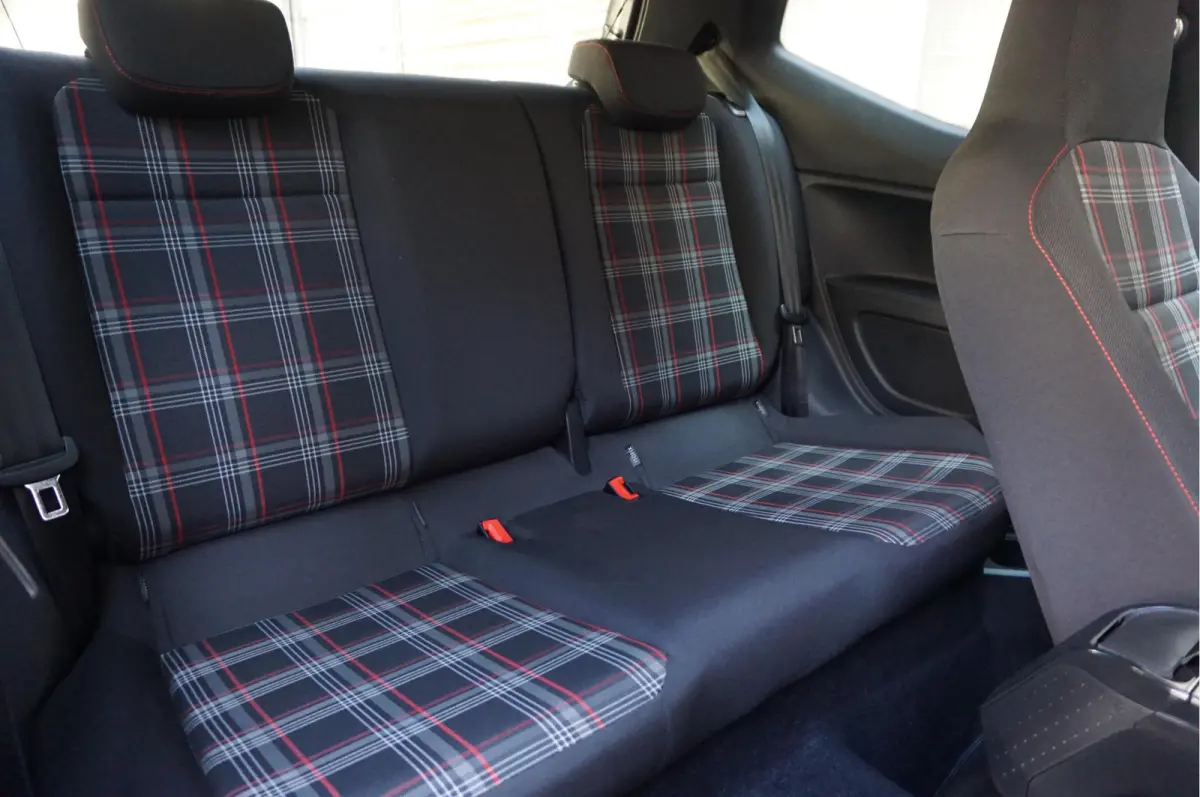 Up! 1.0 TSI GTI | Pano-dak | ca € 3.000,- upgrades | Sfeerverlichting | High Performance Audio |
