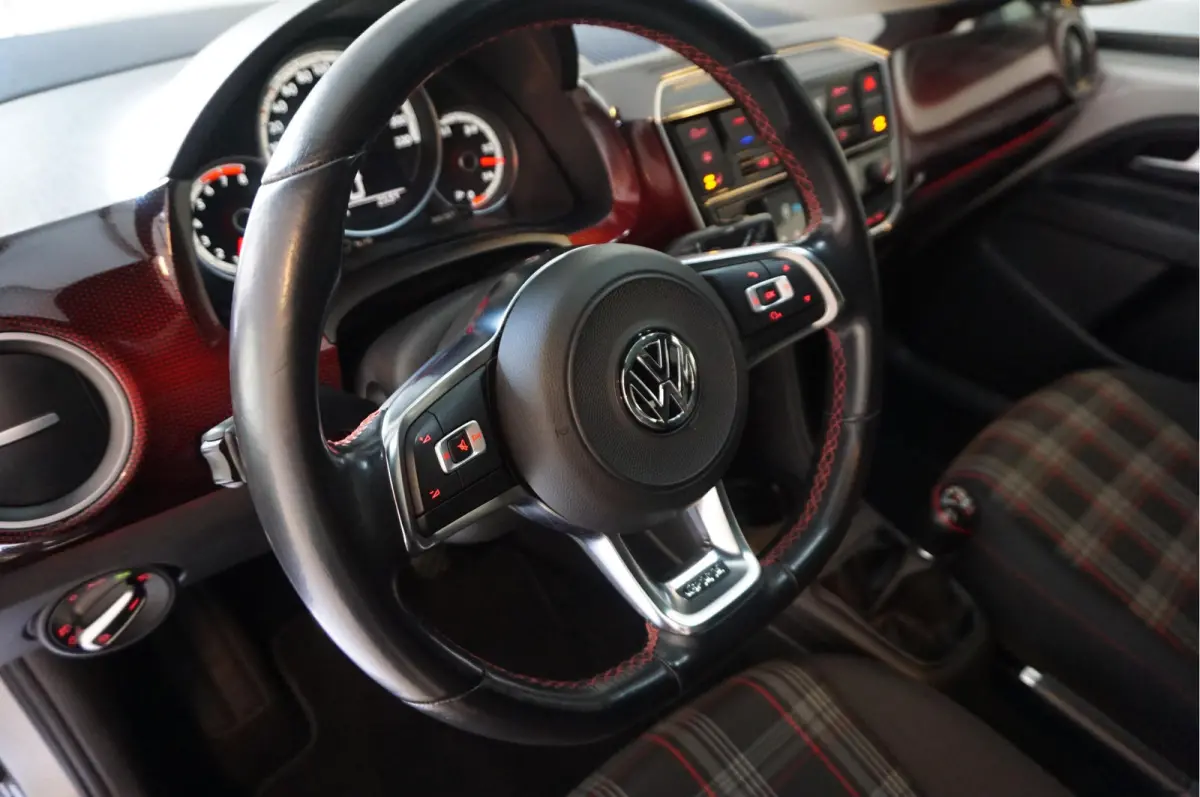 Up! 1.0 TSI GTI | Pano-dak | ca € 3.000,- upgrades | Sfeerverlichting | High Performance Audio |