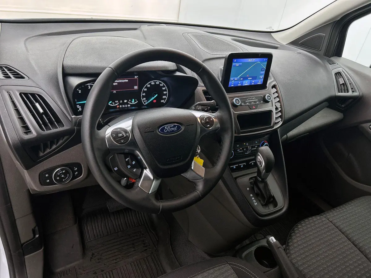Automaat 100pk L1 Trend BPM VRIJ! Airco Navi Cruise 3Zits Camera DAB+