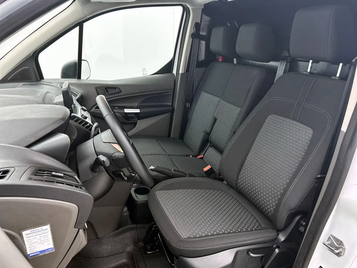 Automaat 100pk L1 Trend BPM VRIJ! Airco Navi Cruise 3Zits Camera DAB+
