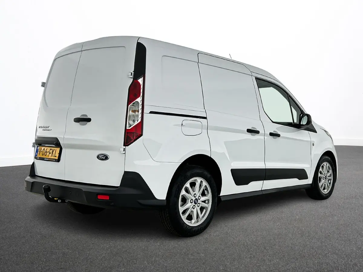 Automaat 100pk L1 Trend BPM VRIJ! Airco Navi Cruise 3Zits Camera DAB+
