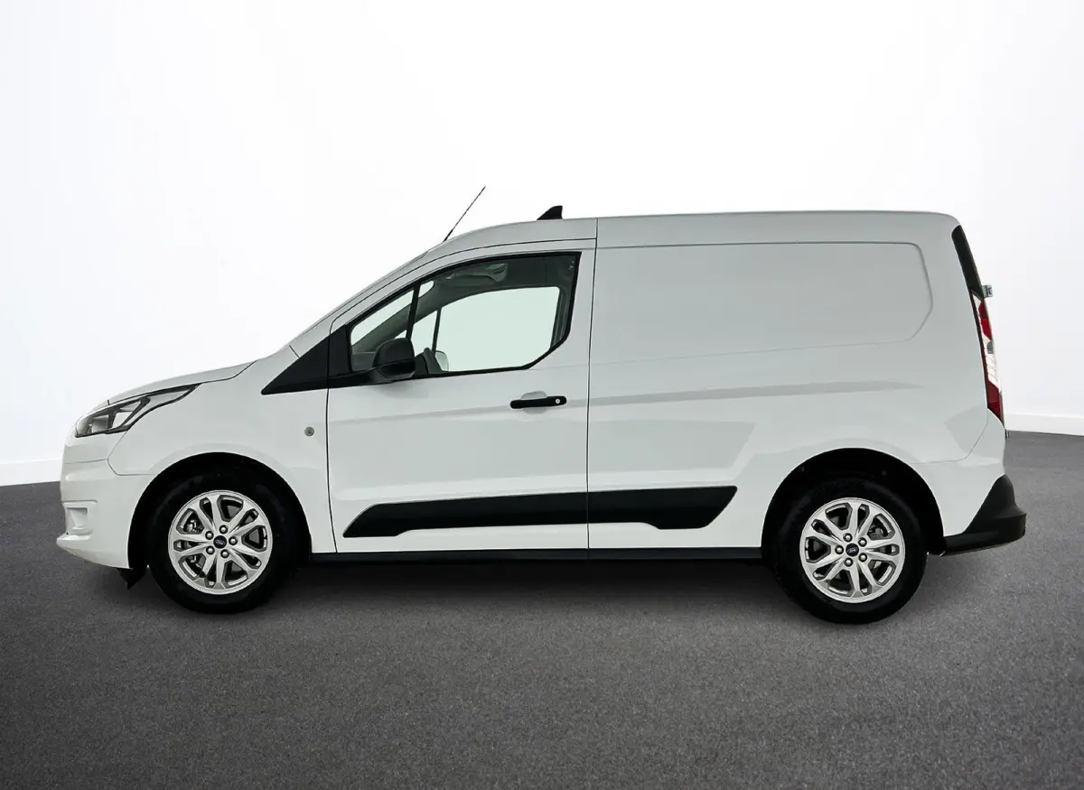 Automaat 100pk L1 Trend BPM VRIJ! Airco Navi Cruise 3Zits Camera DAB+