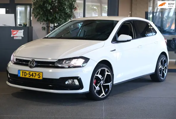 1.0 MPI R-Line Apple Carplay Cruise Airco MF-Stuur