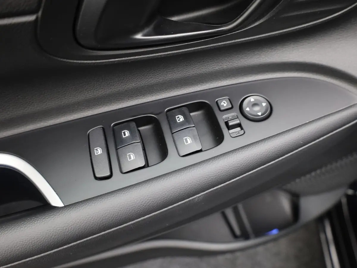 1.0 T-GDI Comfort Smart | Camera | Dodehoek sensoren | Apple Carplay/ Android Auto | Prijs Rijklaar!!
