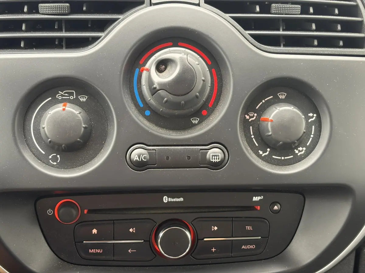 1.5 dCi 75 Energy Comfort*NAVI*CRUISE*TEL*A/C*PDC*