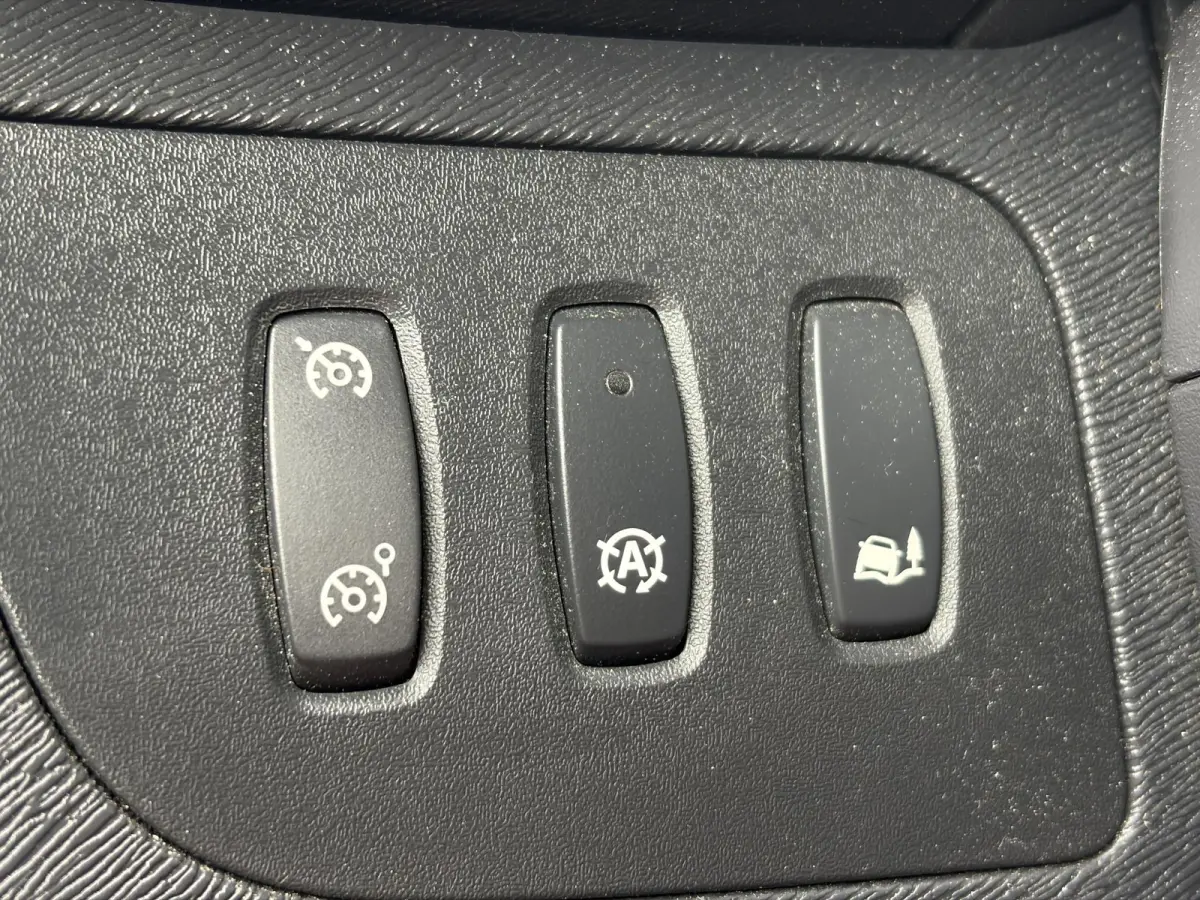1.5 dCi 75 Energy Comfort*NAVI*CRUISE*TEL*A/C*PDC*