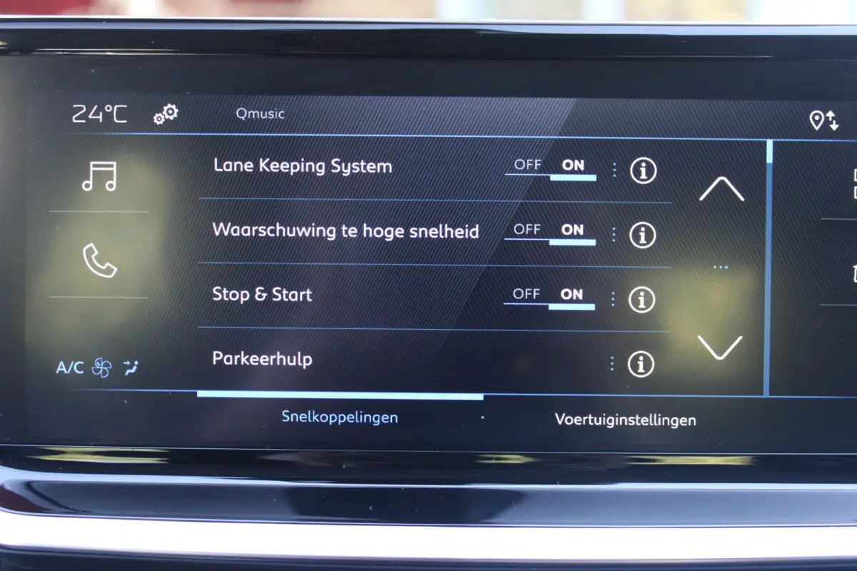 1.2 100PK STYLE | APPLE CARPLAY/ANDROID AUTO | CRUISE CONTROL | AIRCO | PARKEERSENSOREN ACHTER | DAB+ RADIO | LICHT SENSOR | LAGE KM STAND! |