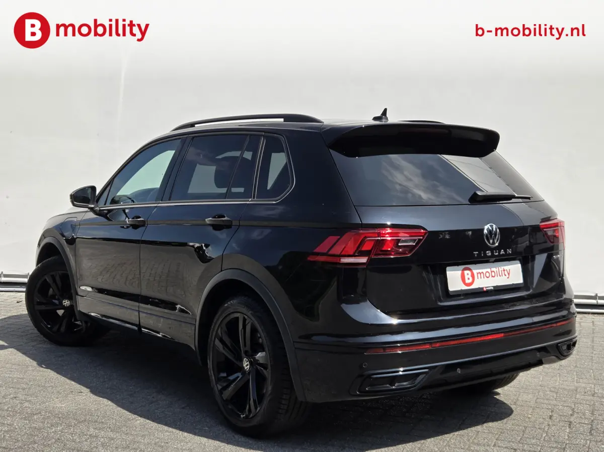 1.4 TSI eHybrid R-Line Trekhaak 1800kg Panoramadak NL Auto! | Adaptive Cruise Control | Stoel/Stuurwiel Verwarming | DAB Audio