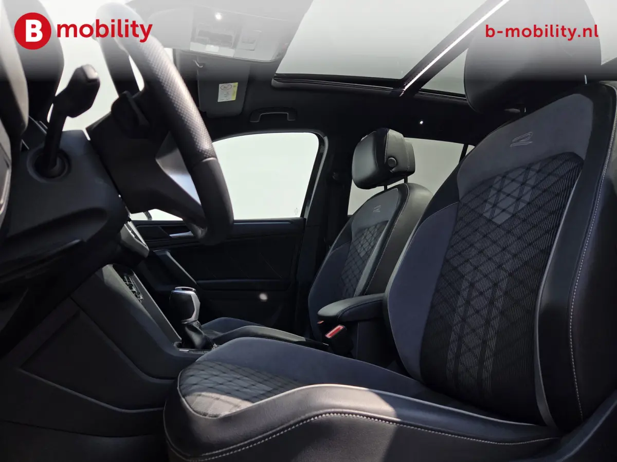 1.4 TSI eHybrid R-Line Trekhaak 1800kg Panoramadak NL Auto! | Adaptive Cruise Control | Stoel/Stuurwiel Verwarming | DAB Audio