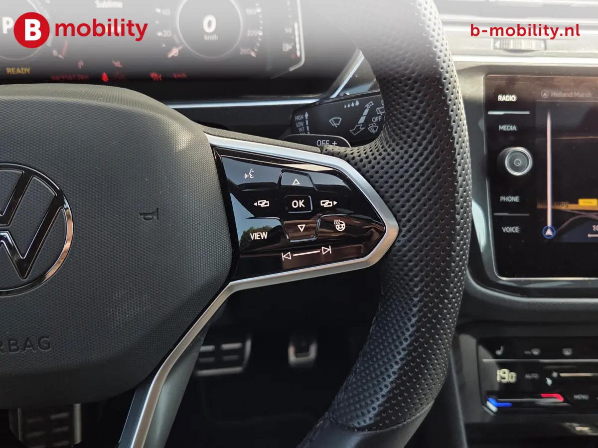 1.4 TSI eHybrid R-Line Trekhaak 1800kg Panoramadak NL Auto! | Adaptive Cruise Control | Stoel/Stuurwiel Verwarming | DAB Audio