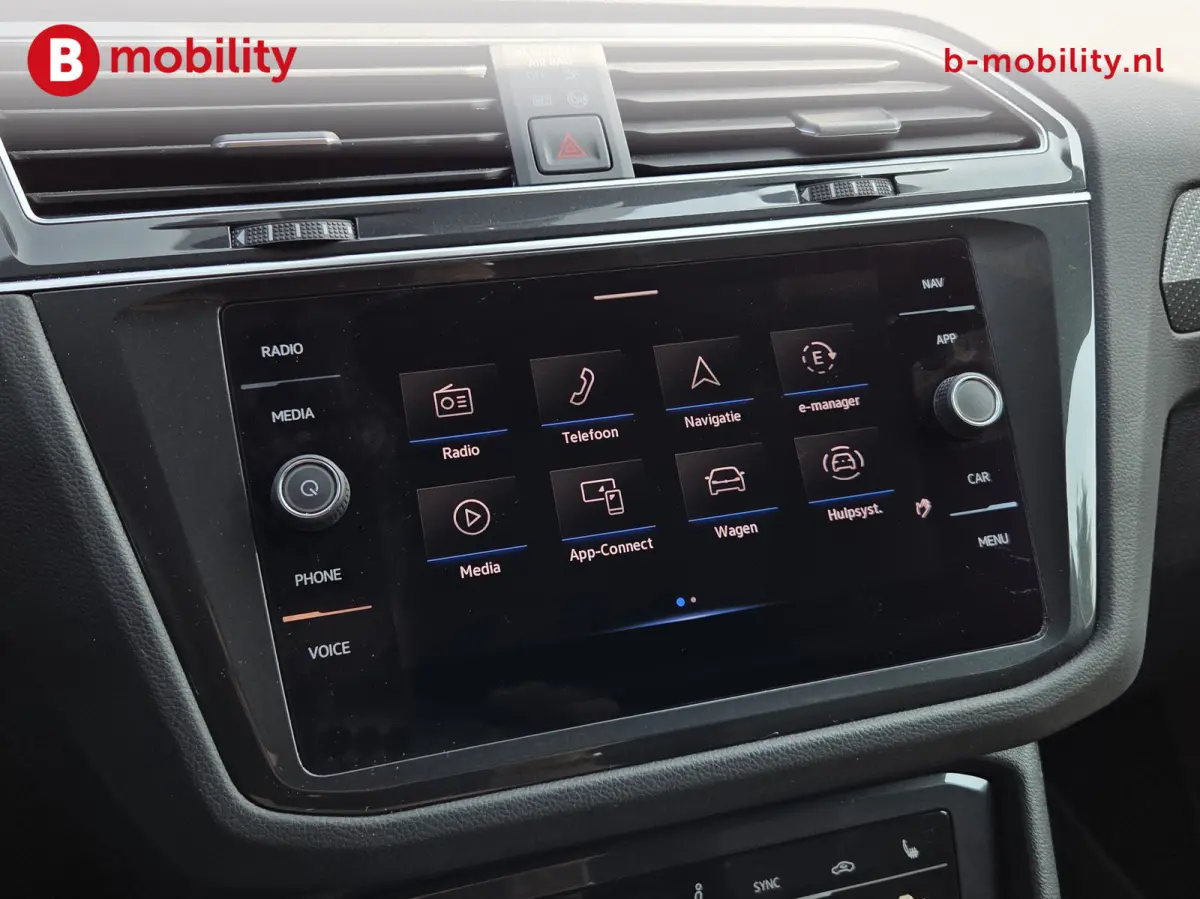1.4 TSI eHybrid R-Line Trekhaak 1800kg Panoramadak NL Auto! | Adaptive Cruise Control | Stoel/Stuurwiel Verwarming | DAB Audio
