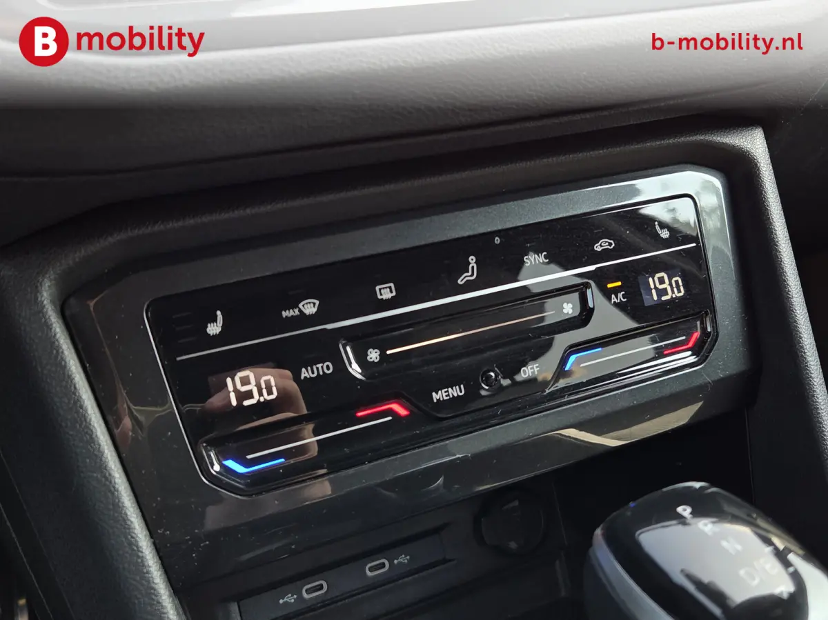 1.4 TSI eHybrid R-Line Trekhaak 1800kg Panoramadak NL Auto! | Adaptive Cruise Control | Stoel/Stuurwiel Verwarming | DAB Audio