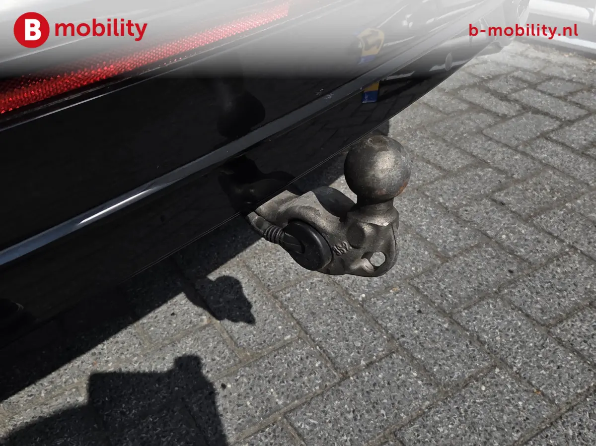 1.4 TSI eHybrid R-Line Trekhaak 1800kg Panoramadak NL Auto! | Adaptive Cruise Control | Stoel/Stuurwiel Verwarming | DAB Audio