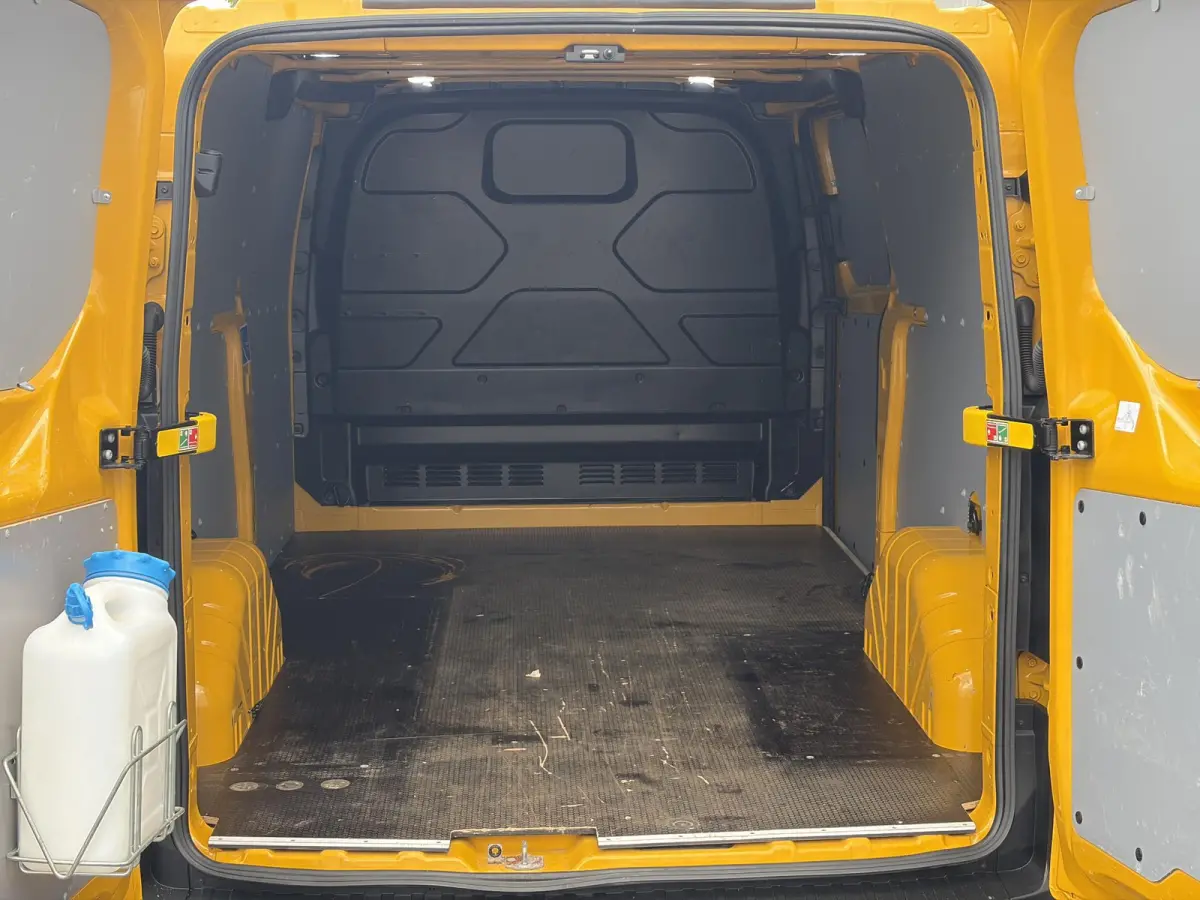 320 2.0 TDCI L2H1*A/C*CRUISE*HAAK*PDC*2800KG TRGW*