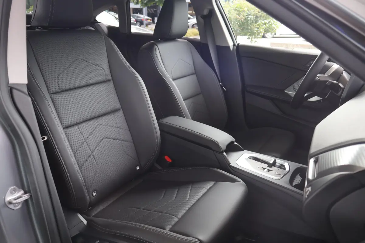 220 M Sport Design Edition | Driving Assistant | Innovation Pack | Voorstoelen Verwarmd