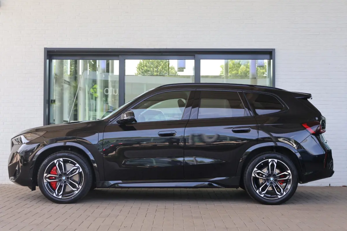 xDrive25e Optimized Edition | SOH 100% | M Sport Pro | Driving Assistant Plus | Harman Kardon | Elektrisch verstelbare voorstoelen | Trekhaak