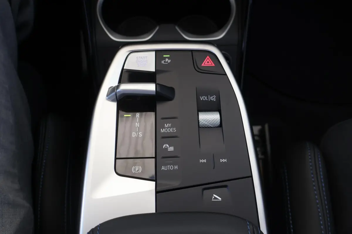 xDrive25e Optimized Edition | SOH 100% | M Sport Pro | Driving Assistant Plus | Harman Kardon | Elektrisch verstelbare voorstoelen | Trekhaak