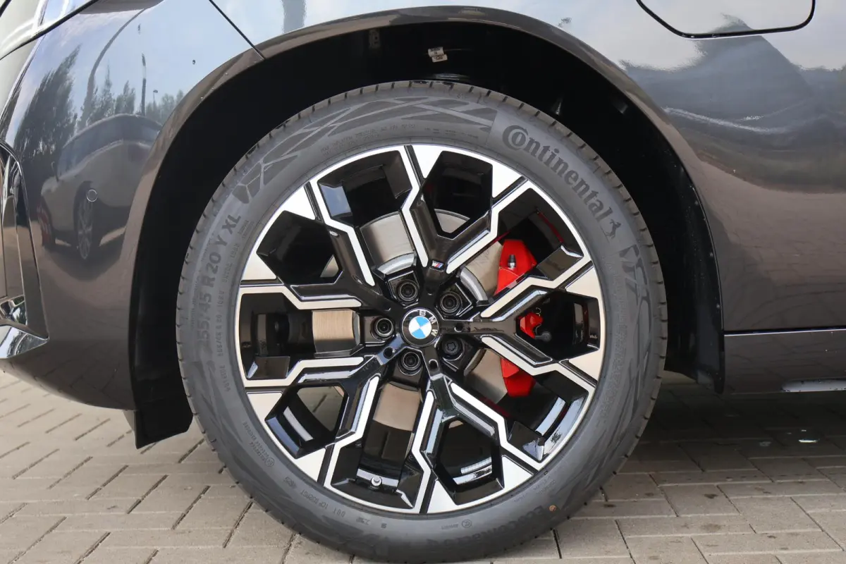 30e xDrive | SOH 100% | M Sport Pro | Premium Pack | Professional Pack | Comfort Pack