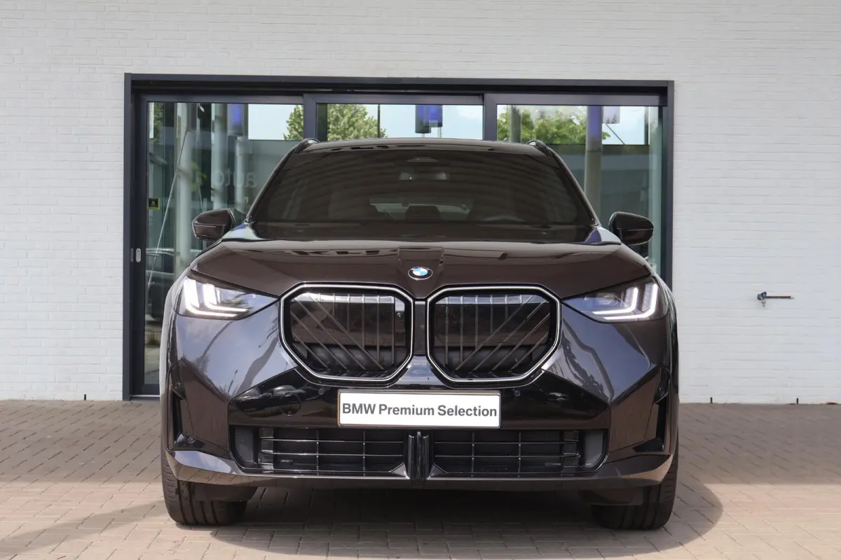 30e xDrive | SOH 100% | M Sport Pro | Premium Pack | Professional Pack | Comfort Pack