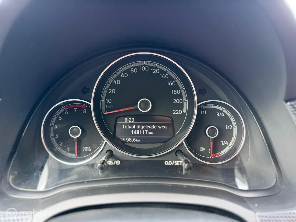 Up! 1.0 BMT take up! | NAP | Cruise Control | 5-Deurs | Achteruitrijcamera | Metallic | 2021