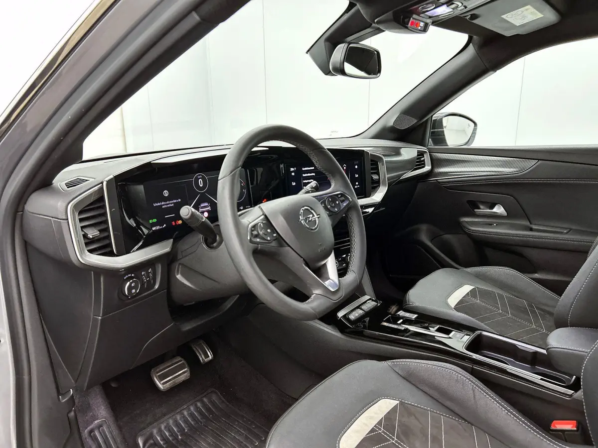 1.2 Turbo 130pk Ultimate CAMERA | CARPLAY | AD-CRUISE | LEER-ALCANTARA