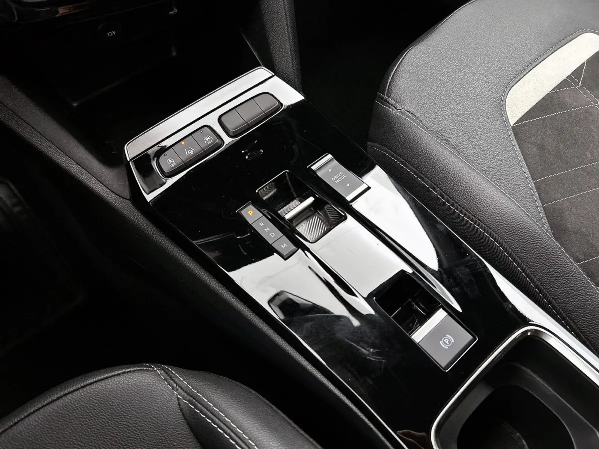 1.2 Turbo 130pk Ultimate CAMERA | CARPLAY | AD-CRUISE | LEER-ALCANTARA