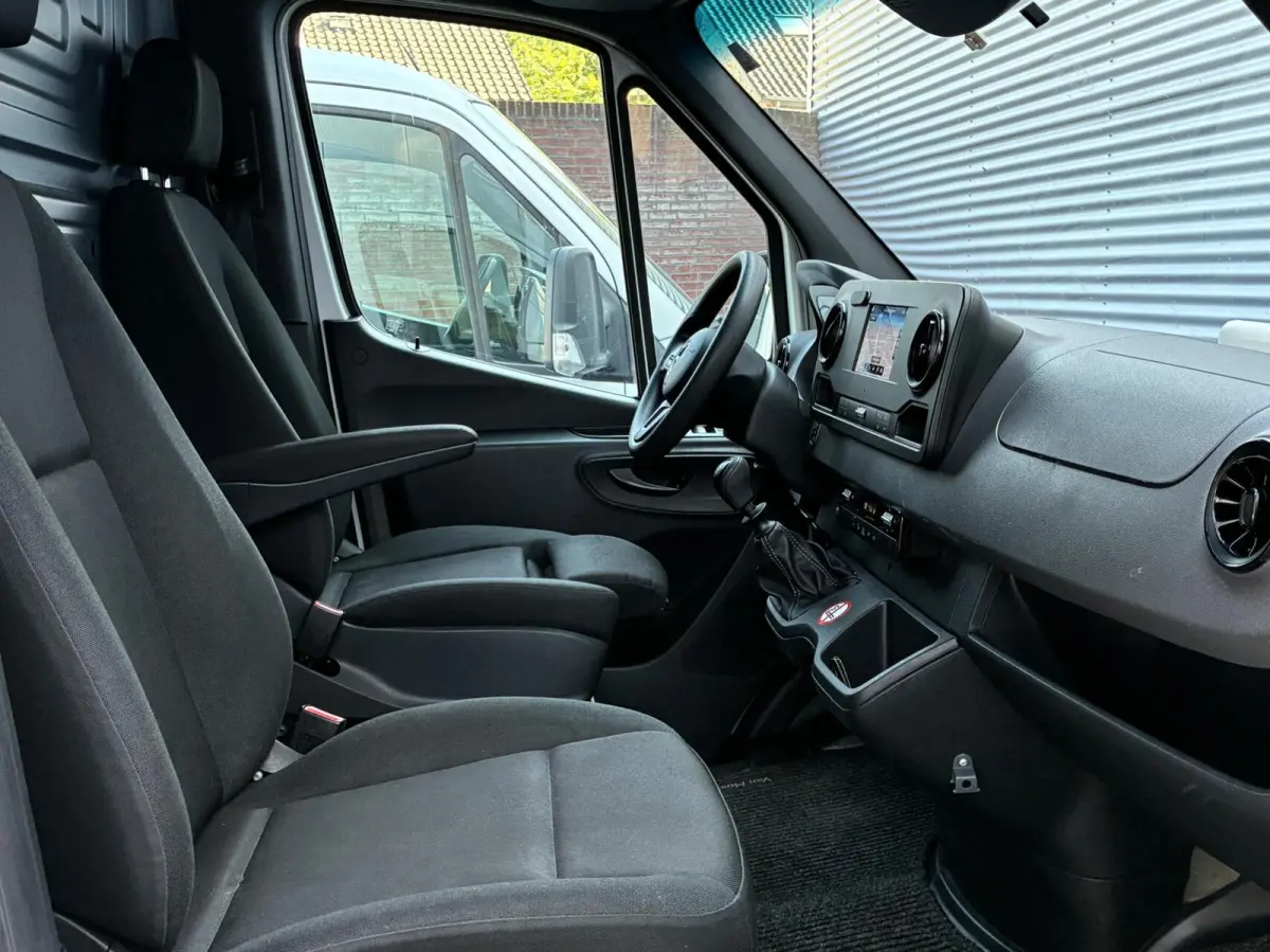 bestel 317 1.9 CDI L3H3 RWD MAXI MAXI 2023 EERSTE EIGENAAR AIRCO NAVI CRUISE NIEUW MODEL