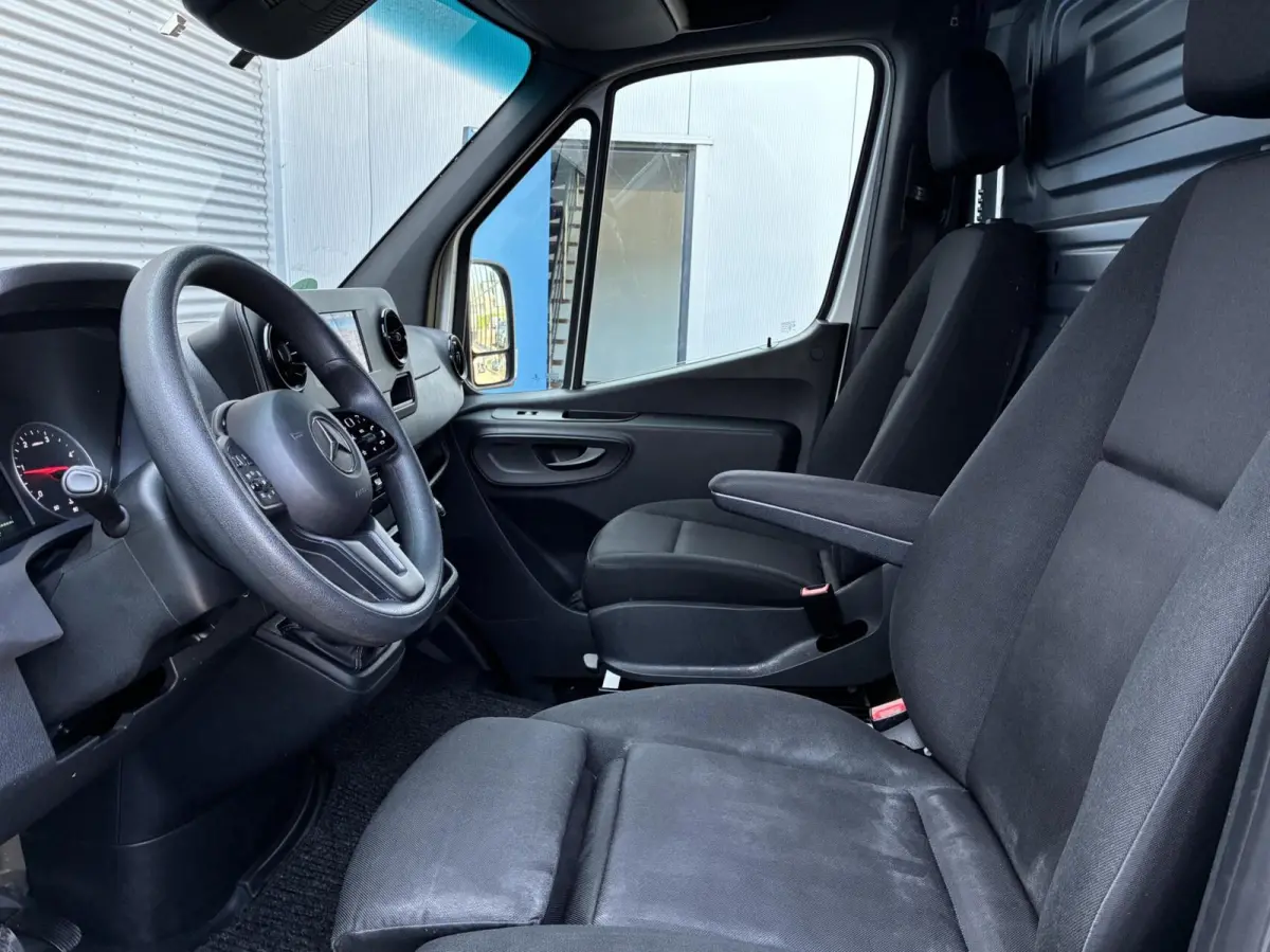 bestel 317 1.9 CDI L3H3 RWD MAXI MAXI 2023 EERSTE EIGENAAR AIRCO NAVI CRUISE NIEUW MODEL