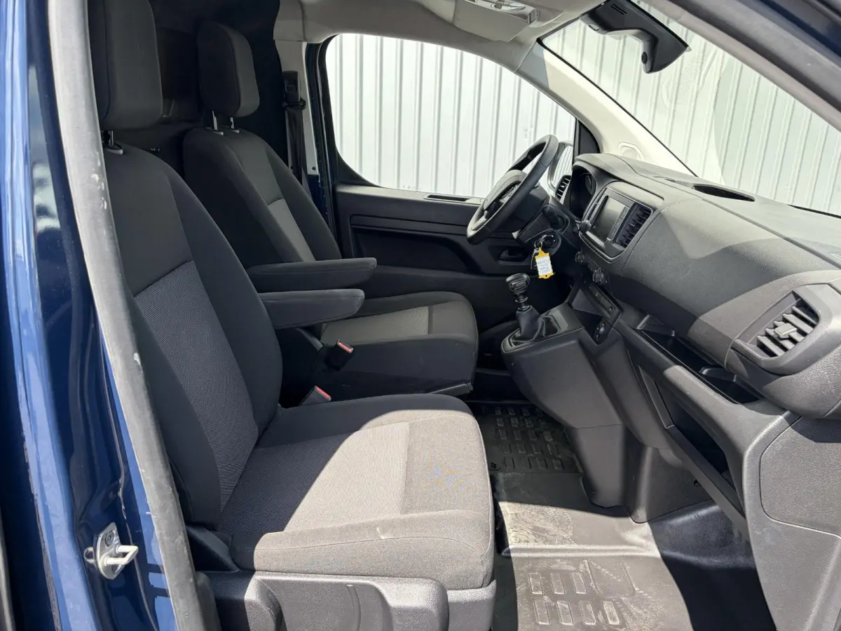 2.0 HDi 145*ACC*2XSCHUIF*NAVI*CAMERA*HAAK*CARPLAY*