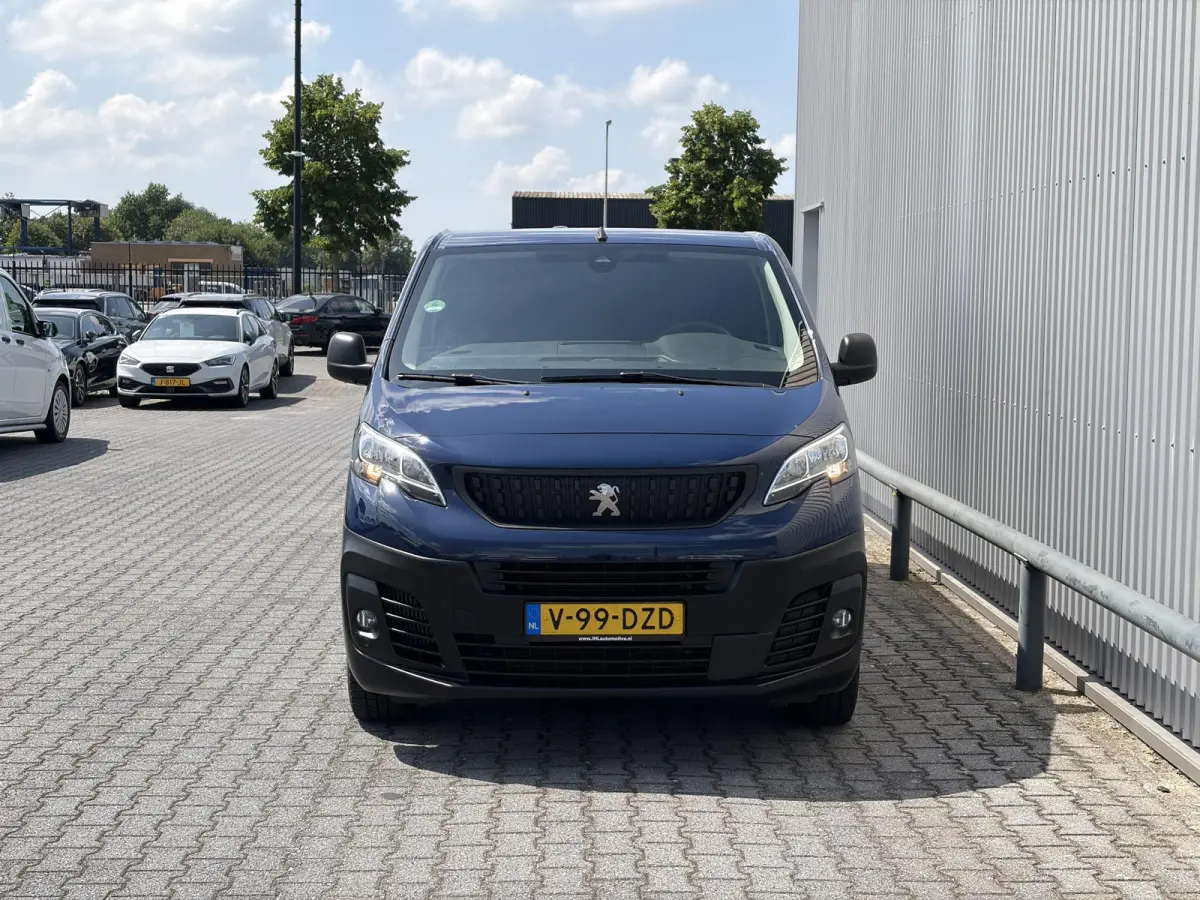 2.0 HDi 145*ACC*2XSCHUIF*NAVI*CAMERA*HAAK*CARPLAY*