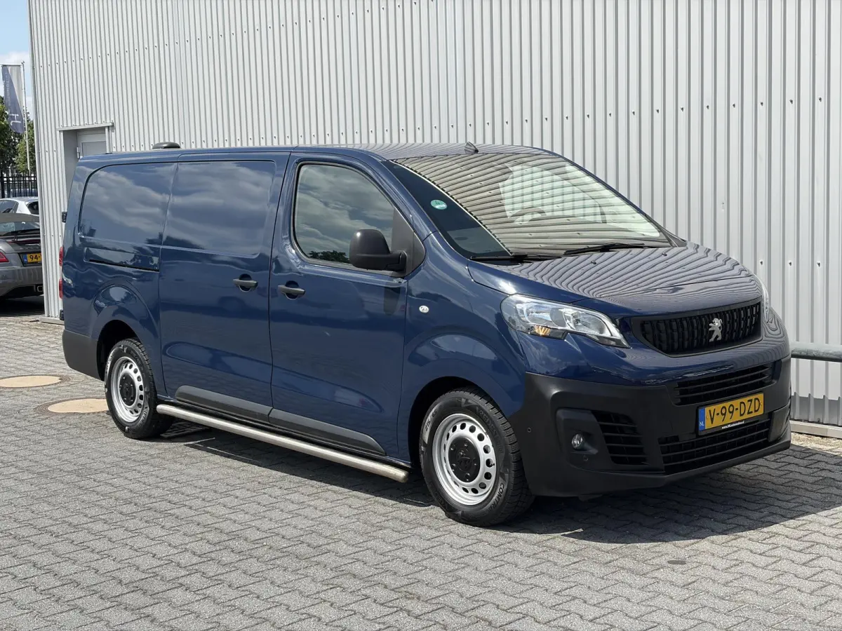 2.0 HDi 145*ACC*2XSCHUIF*NAVI*CAMERA*HAAK*CARPLAY*