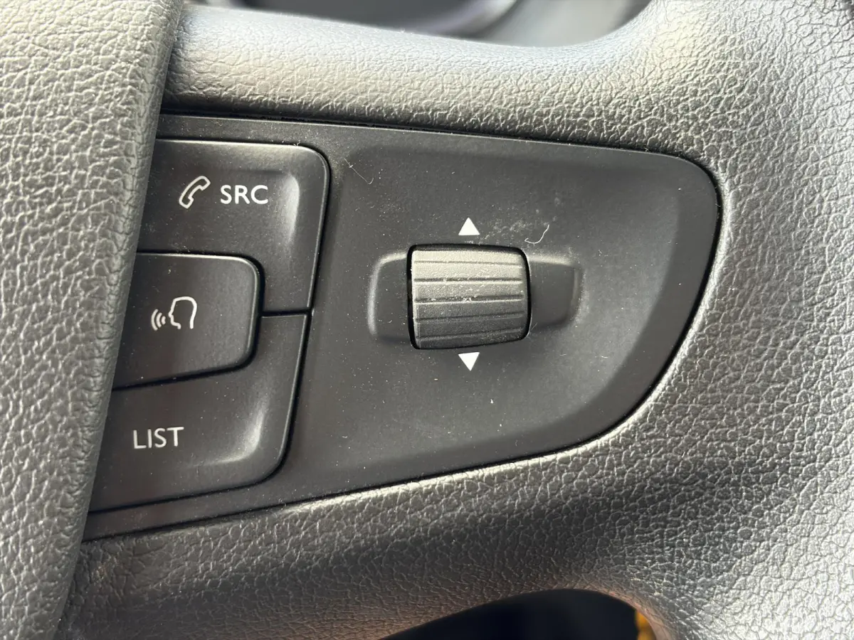 2.0 HDi 145*ACC*2XSCHUIF*NAVI*CAMERA*HAAK*CARPLAY*