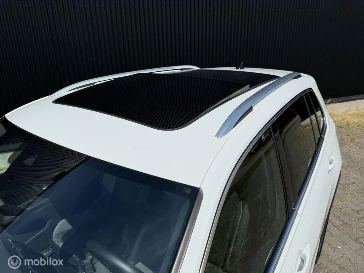 1.4 TSI eHybrid R-Line Business+ PANO KEYLESS