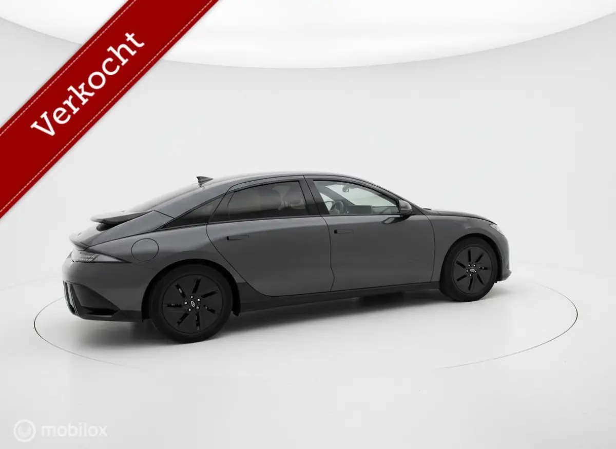 Lounge 77.4 kWh | NAP | Nederlandse Auto | 100% SOH | 360° Camera | Leder | 2023