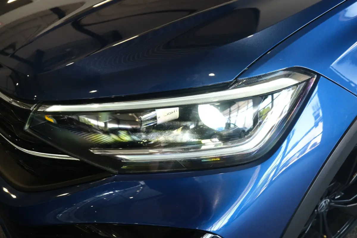 1.0 TSI 2x R-Line DSG 110PK DSG Pano Navi IQ Led Black Navi ACC