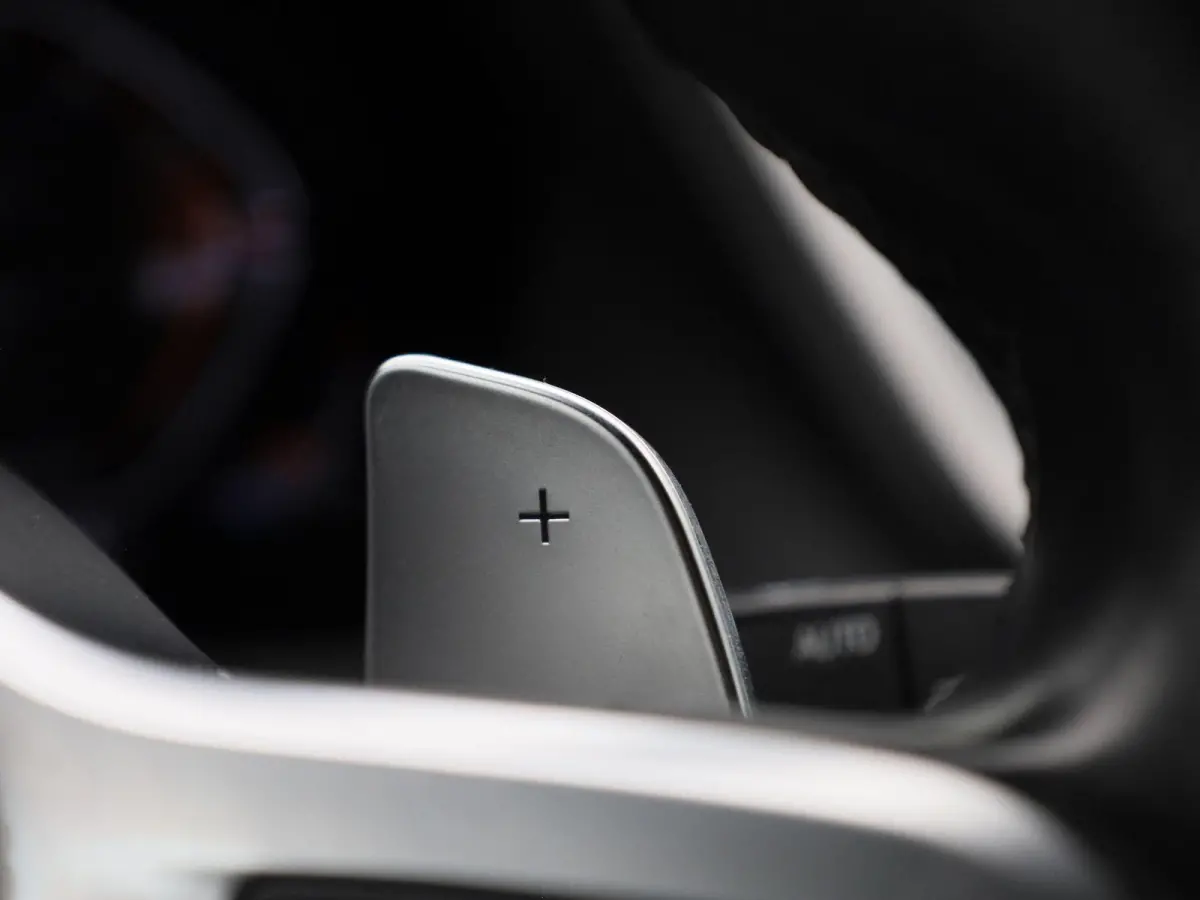 120i Business Edition | M Sport / BMW M 50 Jahre | BMW Live Professional | Adaptieve LED koplampen | Apple Carplay/Android Auto | Active Guard Plus | 12 Maanden BOVAG Garantie |