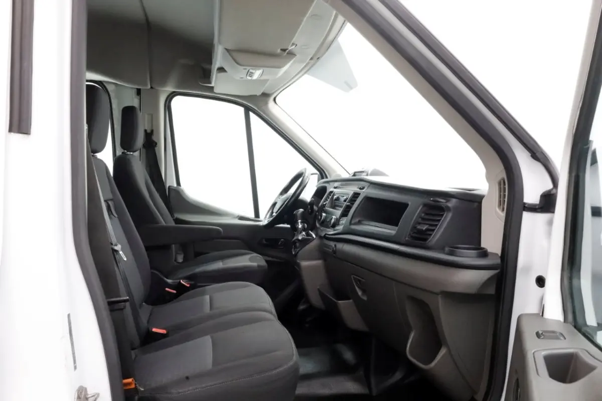 2.0 TDCI 170pk RWD L3H2 Trend D.C. Airco/Cruise Control/Trekhaak 2900kg 10-2020