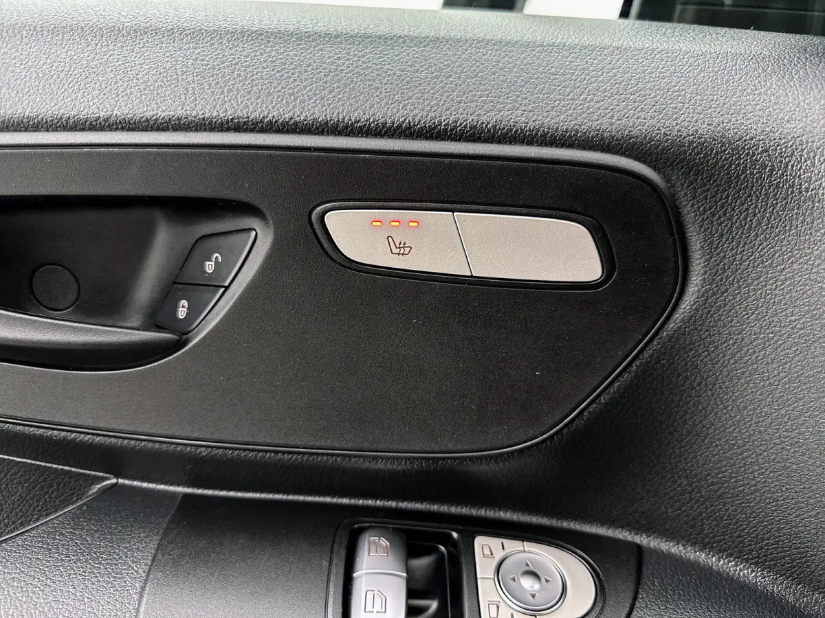 Lang 66 kWh Camera Carplay Snelladen 266km actieradius