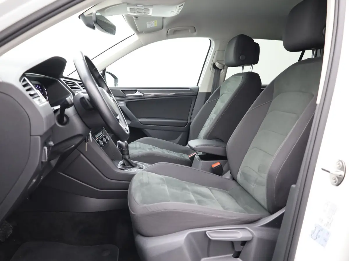 1.5 TSI ACT Highline Business R | Black Style | Head Up | Side Assist | Elk. A-klep | Prijs Rijklaar!!