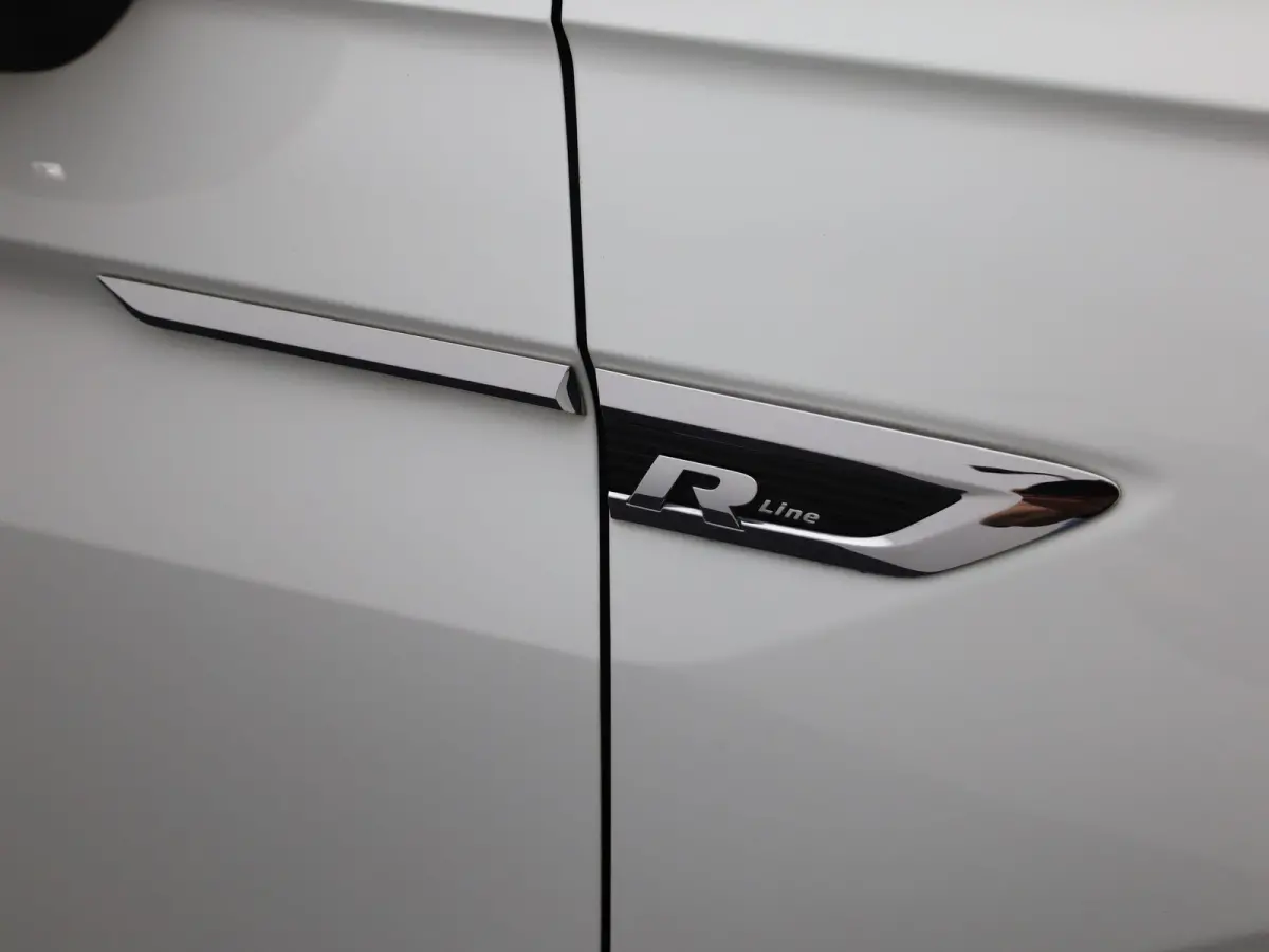 1.5 TSI ACT Highline Business R | Black Style | Head Up | Side Assist | Elk. A-klep | Prijs Rijklaar!!