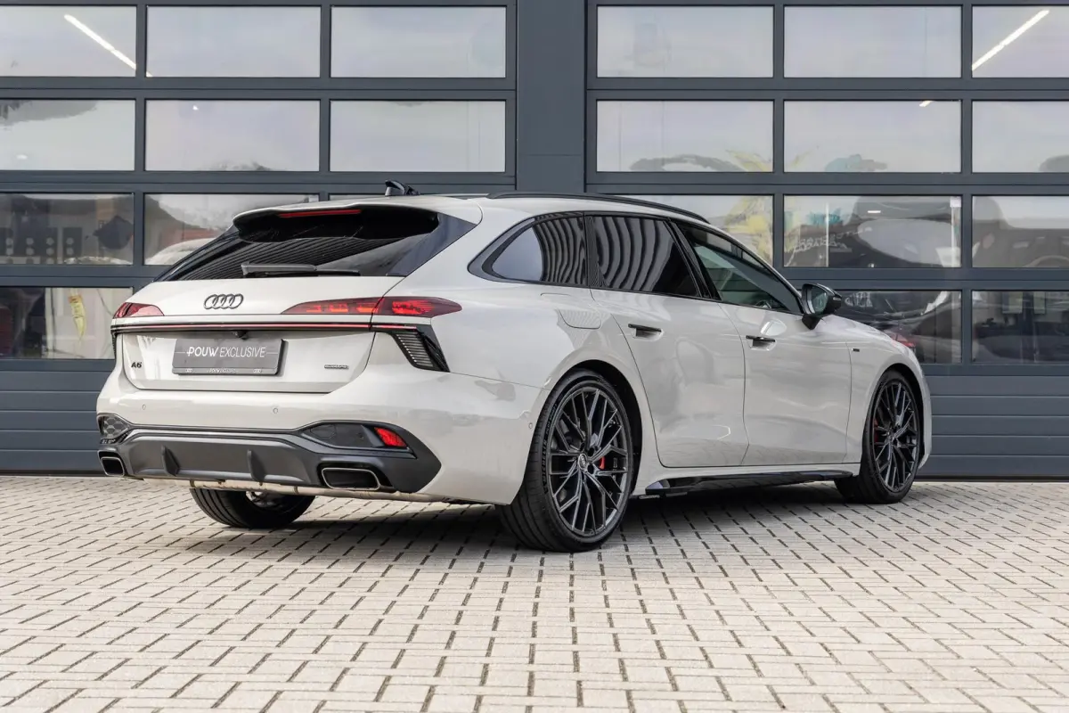 2.0 e-hybrid 367pk quattro S edition Competition | Luchtvering | Panoramadak | Bang & Olufsen | Trekhaak